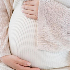 梁昌霖还🇦🇽🇷🇴谈到为什么选择美🍁代孕机构在哪里团，表示放下相💁‍♂️🇸🇦